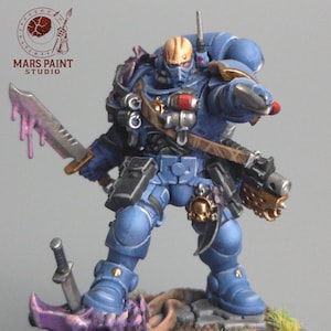 Lieutenant in Phobos Armour from Leviathan