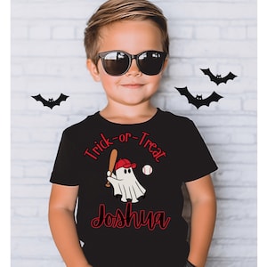 T-shirt d'Halloween fantôme de baseball personnalisé pour tout-petits, t-shirt Des bonbons ou un sortilège