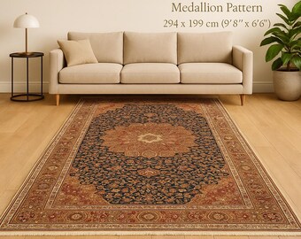 Vintage 1960s Kayseri Bünyan Rug: Hand-Knotted Wool Medallion Carpet