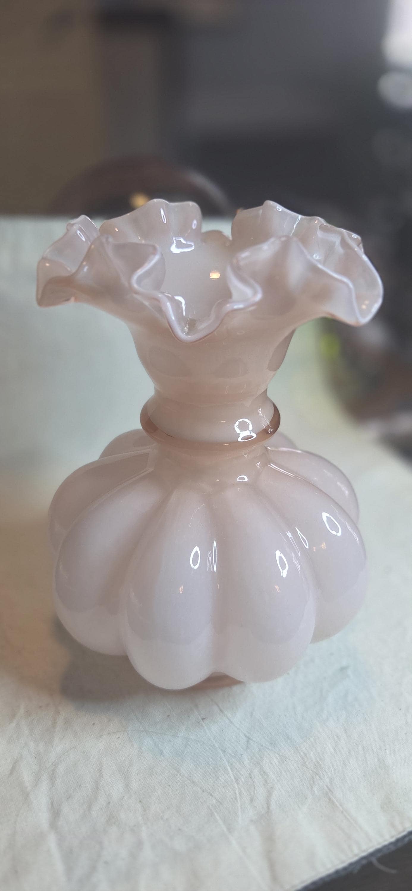 Fenton Ruffled Vase - Etsy