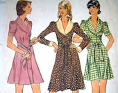 Jahrgang 1970er Jahre Einfachheit Feature Kragen Button Kleid Nähen Muster B 32 kostenlose UK Versand