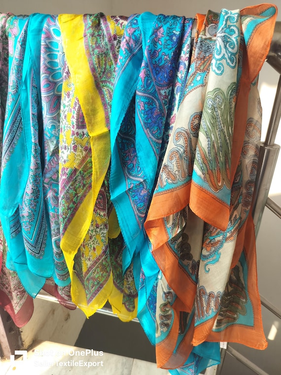 Set of 5 Pcs Block Printed Silk Scarf Set – Floral Paisley  display picture 3