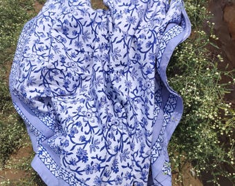 Tovaglia rotonda floreale blu indaco: cotone stampato a mano con blocchi di legno, 91 cm