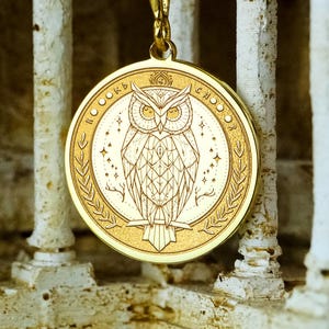 Origami Owl Necklace: Geometric Wisdom Medallion, Symbolic Jewelry