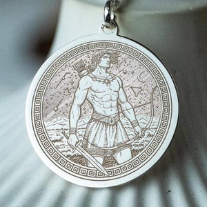 Orion Hunter Constellation Medallion – Greek Mythology Star Chart Charm, Laser Engraved Celestial Art