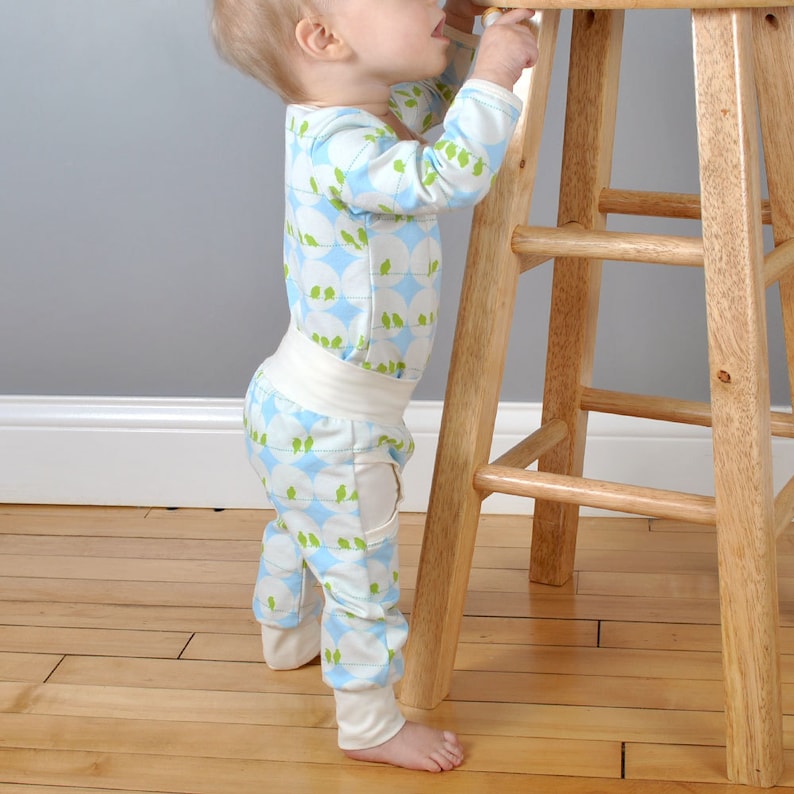 Sewing pattern for baby pants with cuffs and faux pockets // Etsy