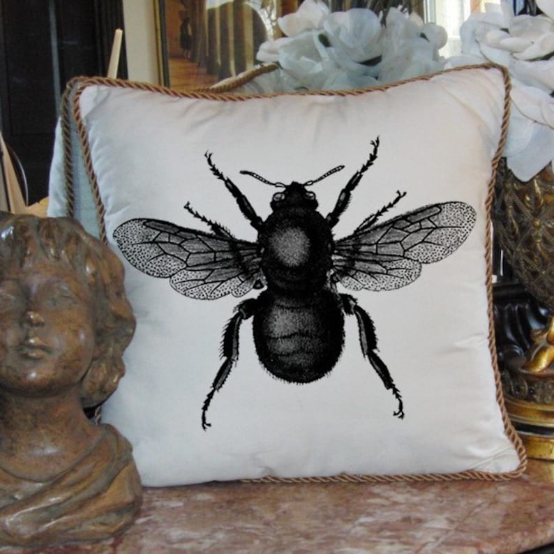 Large Bumble Bee Digital Image Download Sheet Transfer To Pillows Totes Tea Towels Burlap No 2156
