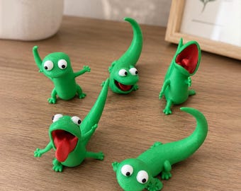 Funny Gecko Figure Set, Cute Green Lizard Desk Toys, Meme Gecko Mini Figures, Cartoon Animal Decor, Kawaii Desktop Collectible Gift