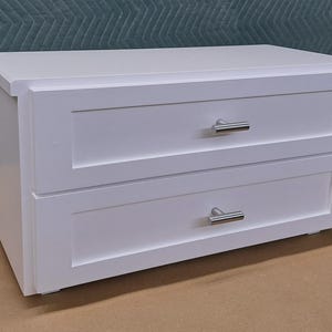 20&quot;x11&quot;x10&quot; Shaker-Style Kitchen Storage