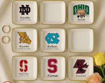 Plato para anillos con el logotipo de la universidad, regalo de graduación personalizado para ella, bandeja para joyas de graduación universitaria, regalos para graduados de 2025