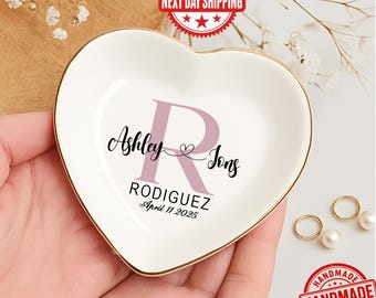 Plato de cerámica personalizado para anillos: regalo de compromiso personalizado, recuerdo de boda