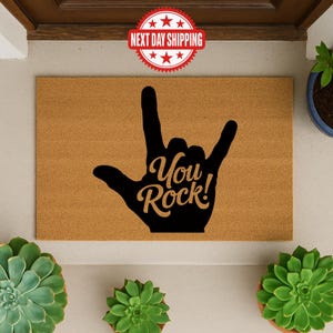 Housewarming Gift, Family Name Doormat, Personalized Doormat, Closing Gift, Custom Family Welcome Mat, Wedding Gift, Personalized Gift