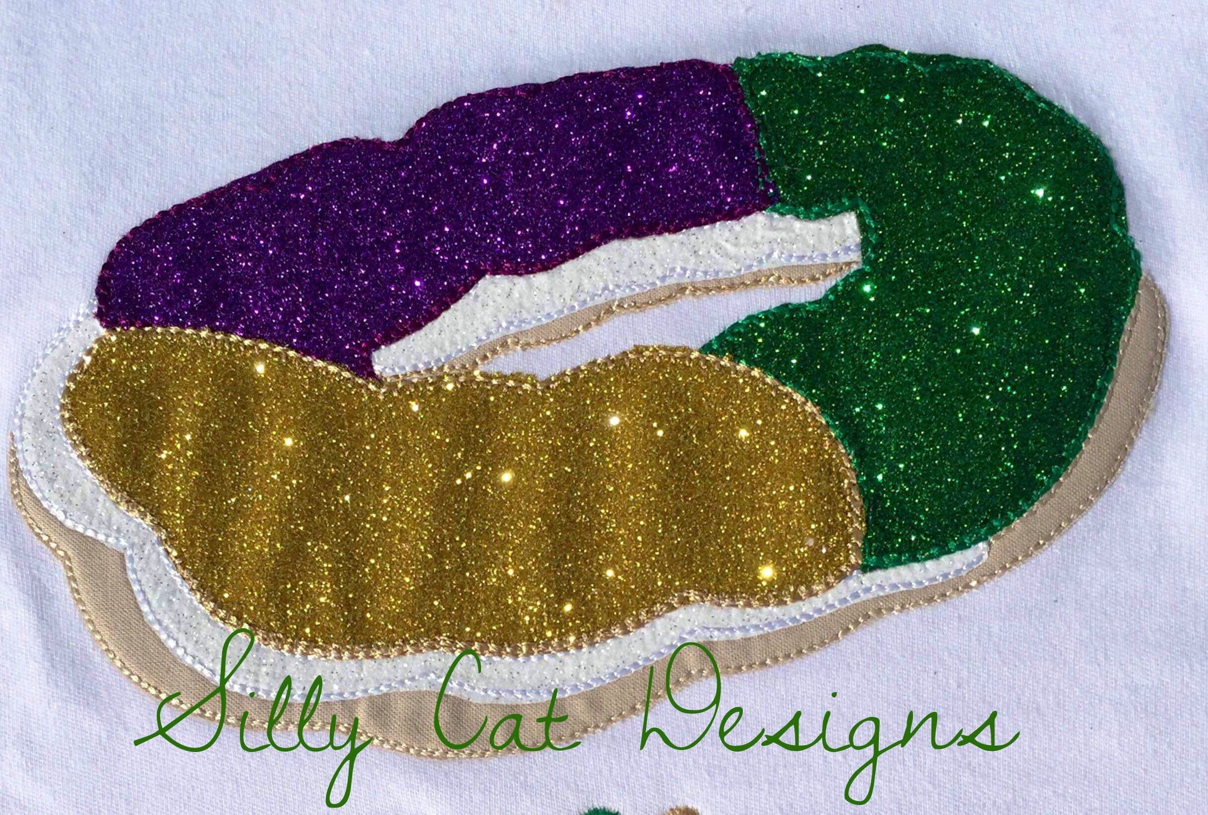 Vintage Mardi Gras King Cake Applique Design