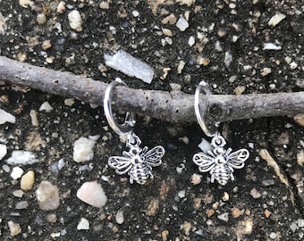 Small honeybee hoop earrings / silver hoop earrings / silver bee earrings