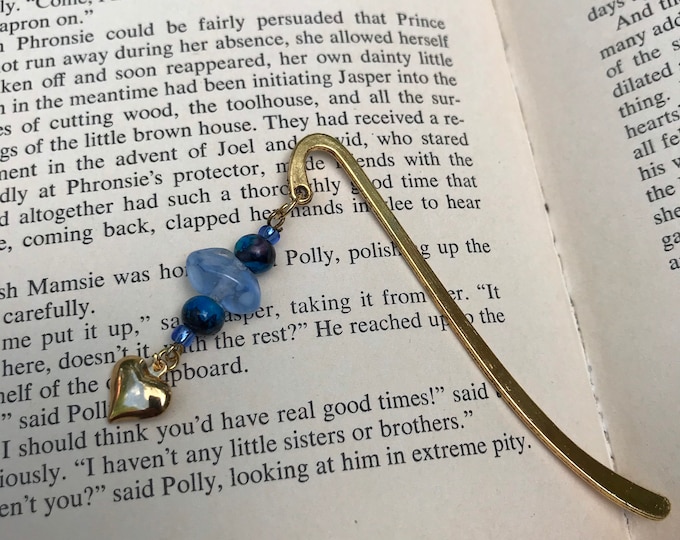 Blue gold Heart charm bookmark/ gold heart charm bookmark / blue heart gifts for readers