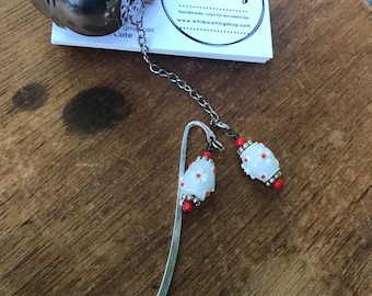 Tea infuser/ red & white flower tea infuser/ tea strainer / loose leaf tea strainer/ loose leaf tea infuser /bookmark gift set