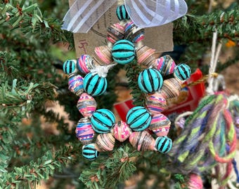 paper bead star ornaments