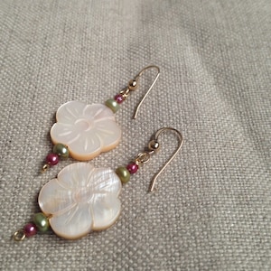 Blush Floral earrings / Cherry blossom earrings / mother of pearl earrings / flower earrings / pink pearl earrings / artisan earrings