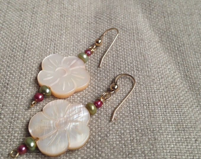 Blush Floral earrings / Cherry blossom earrings / mother of pearl earrings / flower earrings / pink pearl earrings / artisan earrings