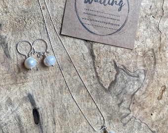 Freshwater Pearl Sterling Silver Jewelry Set: Earrings & Necklace