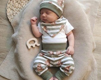 Baby Set Bären Olivgrün Streifen| Pumphose Mütze Halstuch | Bio Jersey Outfit Baby | Geschenk zur Geburt | Handmade Größe 50-98