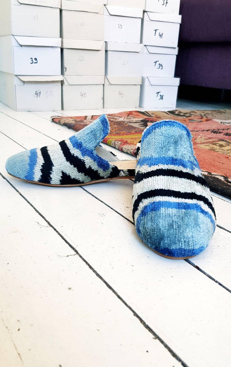 Handmade Women ikat silk shoes mule 38 euro size.
