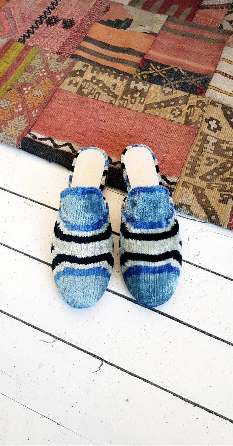 Handmade Women ikat silk shoes mule 38 euro size.