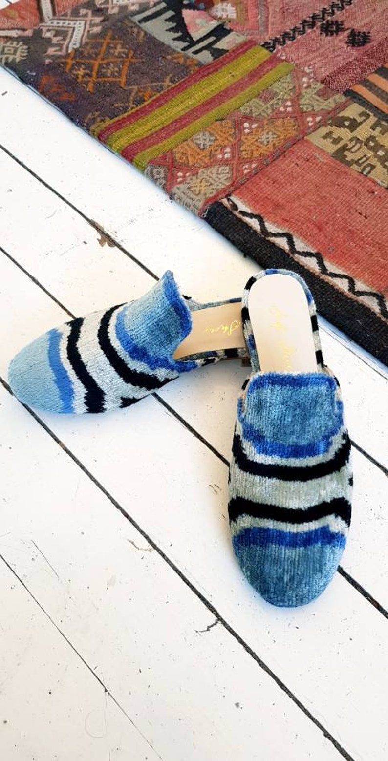 Handmade Women ikat silk shoes mule 38 euro size.