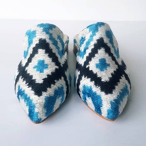 38 euro size Handcrafted Pointed Ikat velvet silk shoes for Women flat mules