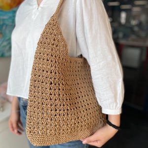 Handmade Crochet Raffia Shoulder Bag – Boho Beach Tote / Summer Straw Bag