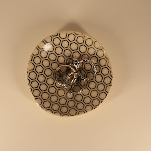 Bee Ring Dish
