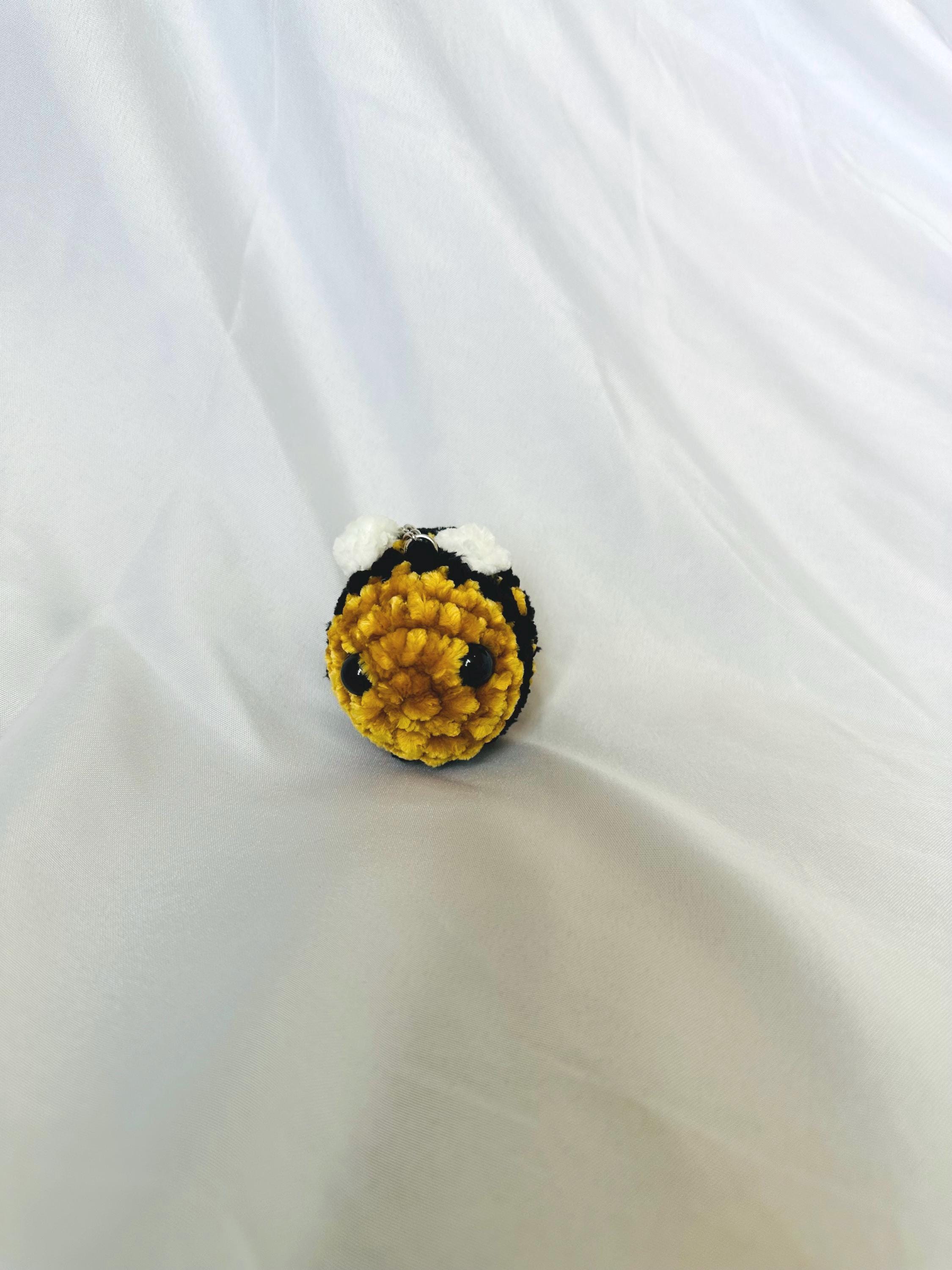 小物 VERDY x Loco Scraps Plush Keyring Yellow VERDY x Loco Scraps Plush Keyring Yellow - メルカリ