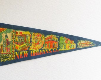 1960s New Orleans Louisiana Souvenir Pennant - King Rex, Canal Street, St Louis Cathedral - Felt Travel Pennant - Retro Wall Decor