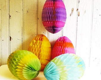 Large Vintage Honeycomb Easter Egg - YOUR CHOICE - Made in Denmark - Tissue Paper Easter Decoration - Retro Spring Decor