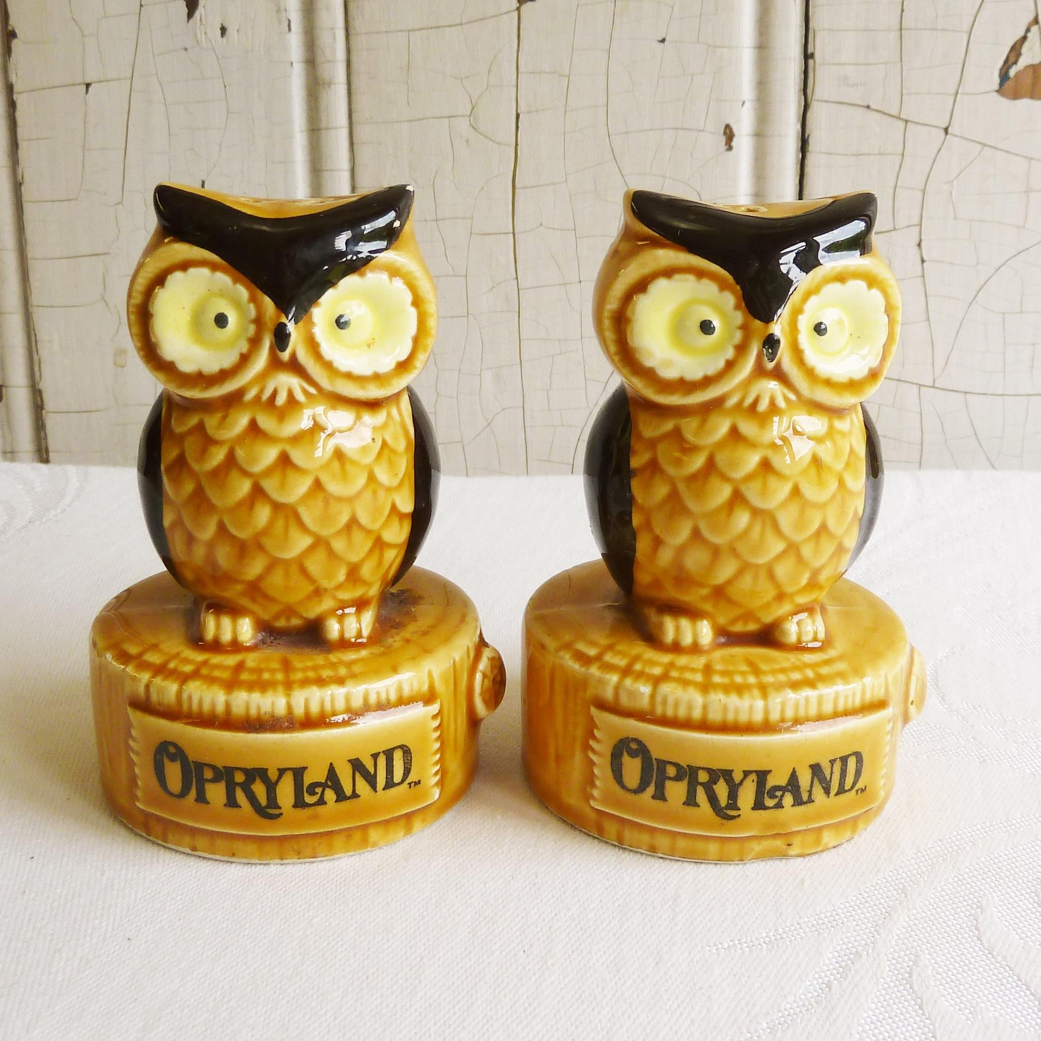 1970s Opryland Owl Salt & Pepper Shaker Set - Grand Ole Opry