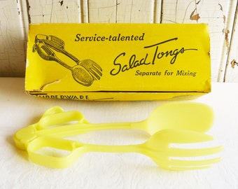 SALE - 1950s Tupperware Salad Tongs in Original Box - Yellow Plastic Salad Fork & Spoon Serving Set - Vintage Camper RV Kitchen Decor