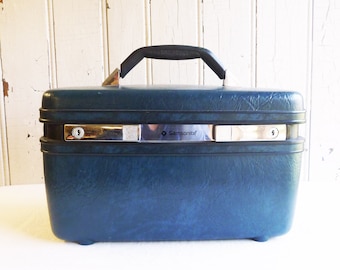 1980s Dark Blue Samsonite Silhouette Profile II Train Case w/ Keys - Adjustable Make-up Mirror, Removable Tray - Carry-on Cosmetic Suitcase