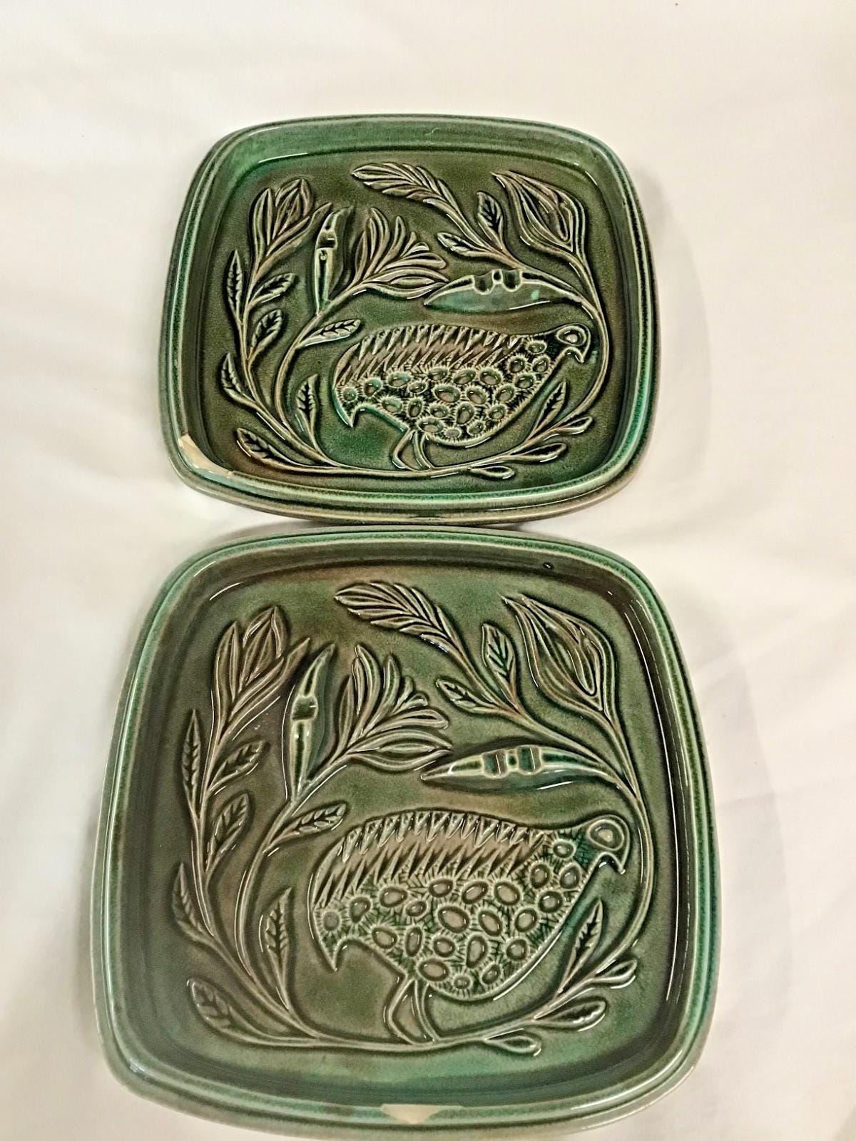 Vintage 1965 Red Wing Art Pottery Square Ashtray #889 Partridge