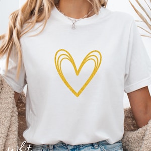 Shiny Heart Women&#39;s T-Shirt: Gold, Pink, Silver Glitter