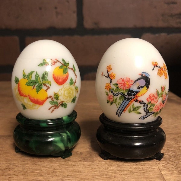 Lot 2 Avon Egg Sonnet Perfume & Charisma Cologne Bird Peaches