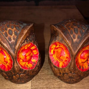 Vintage Owls Red Eyed Salt Pepper Shakers Set MCM