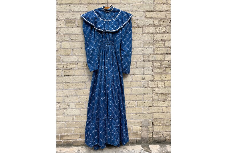 1800's casual dresses