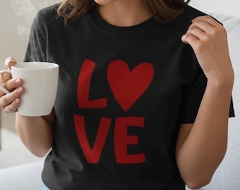 Valentine's Day Love Tee for adults, LOVE Heart T-shirt, Romantic Valentines Shirt, Valentines Day Shirts for Moms, Happy Valentines Day Tee