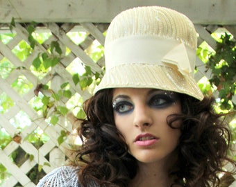 60s Flapper Cream Bucket Hat Glamour Felts Terry Sales Corp NY 100%  Swirl Sequined Wool Ladies Hat / TatiTati Style