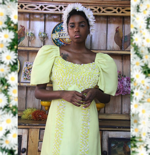 Yellow filipiniana store gown