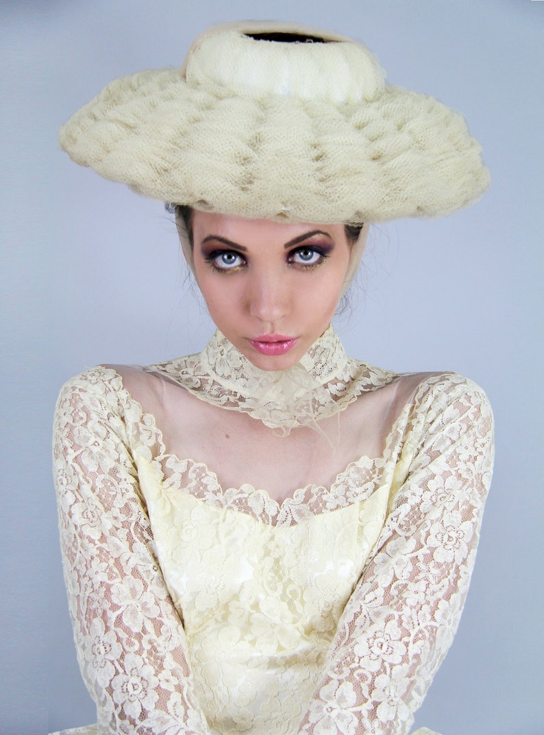 50s Vintage Tulle Wide Brim Portrait Hat Woven Wedding Hat Natural // Accessories by TatiTati Style image 1