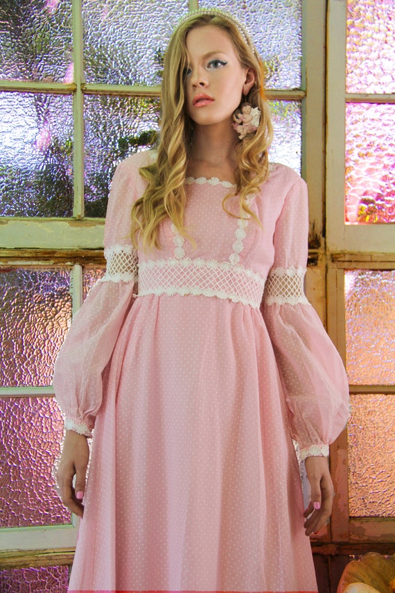 60s Pink Swiss Dot Dress Daisies LATTICE Lace W Balloon Sleeves Prairie  Maxi / Tatitati Style 