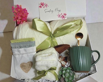 Hug In A Box, Encouragement Gift, Mom Gift Set, Hygee Gift Box, Thinking Of You Box, Cozy Care Package, Self Care Basket, Blanket Gift Box