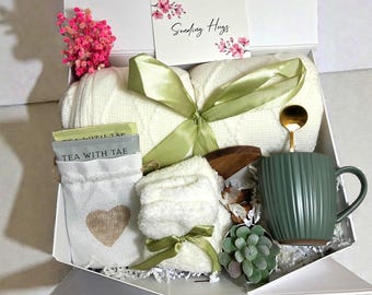 Hug In A Box, Encouragement Gift, Mom Gift Set, Hygee Gift Box, Thinking Of You Box, Cozy Care Package, Self Care Basket, Blanket Gift Box