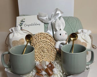 New Parents Gift Box, New Baby Gift Box, Mom & Dad Gifts,New Baby Gift Basket,New Parent Care Package, Baby Shower Gift, Gender Neutral Gift